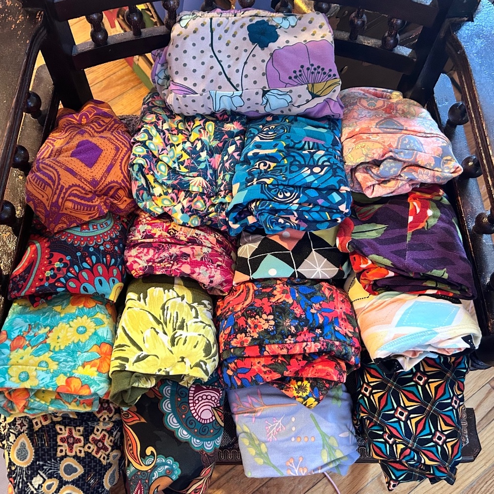 Lu La Roe Leggings One Size 17 leggings